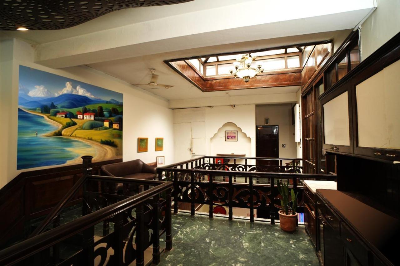 Hotel Multitech Premium Csandígarh Kültér fotó